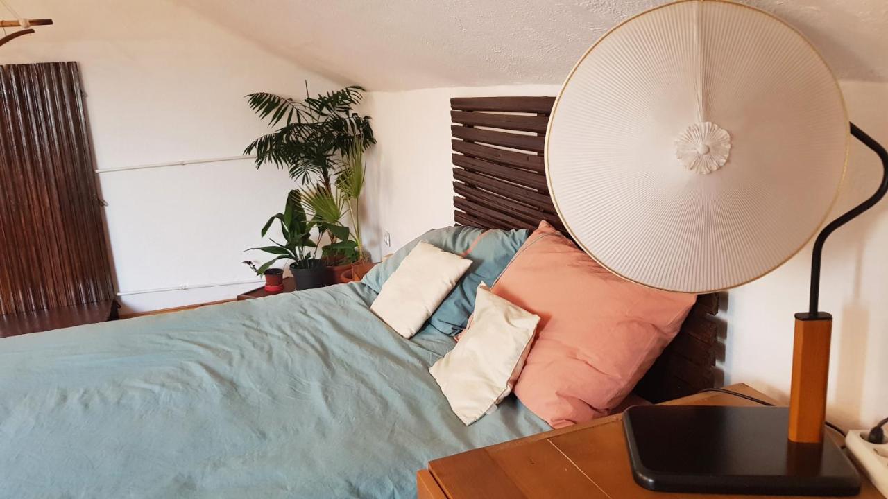 Casa Zora Lägenhet Alba Iulia Exteriör bild